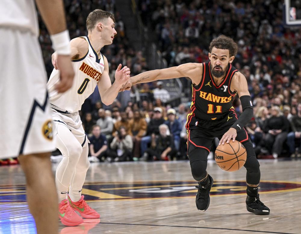 随着社交媒 随着社交媒