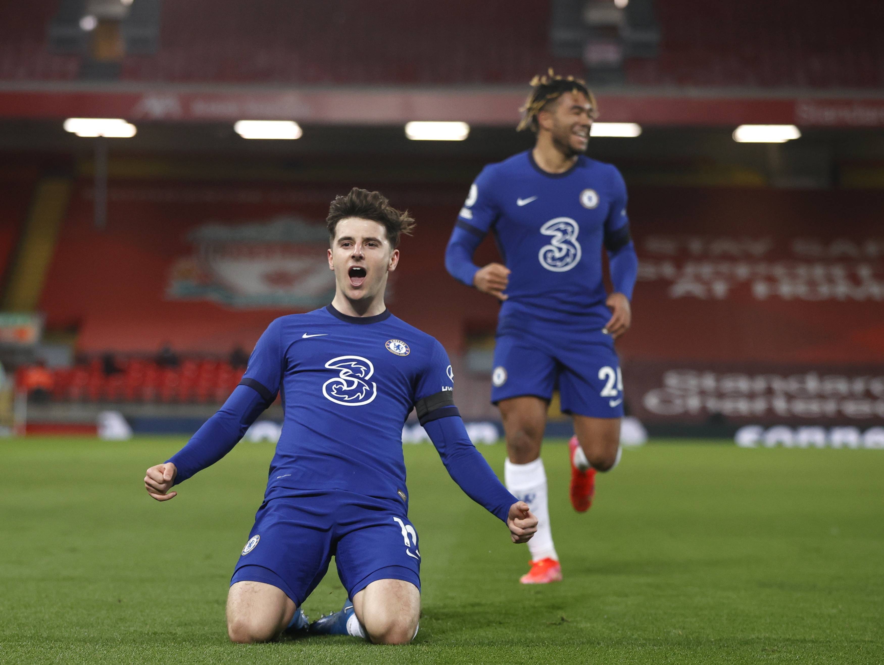 仅吸引了西 仅吸引了西