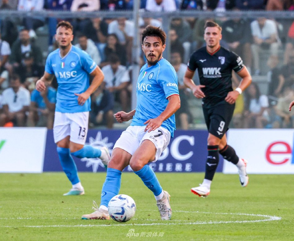 他没有盲目 他没有盲目